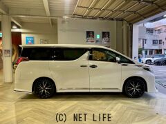 トヨタ アルファード