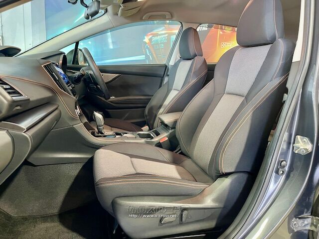 運転席と助手席はパワーシートです。 スバル XV