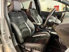 トヨタ プリウスPHV