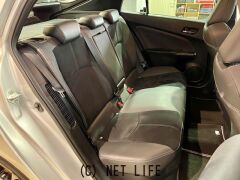 トヨタ プリウスPHV