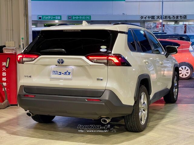 SUVらしい力強さと洗練さを融合、ラゲージスペースはあらゆるシーンで使用可能 トヨタ RAV4
