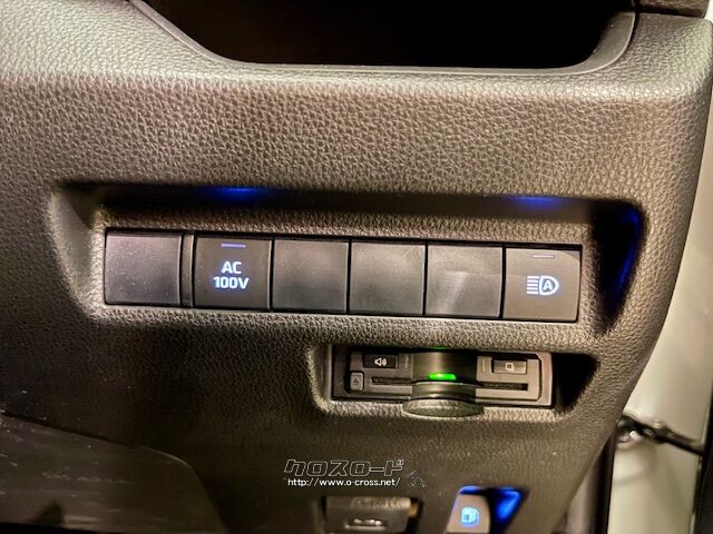 夜間運転でオートマチックハイビームは便利で安全運転に繋がります トヨタ RAV4