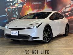 トヨタ プリウス