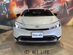 トヨタ プリウス