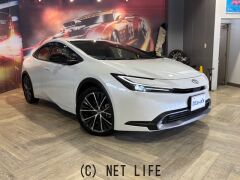 トヨタ プリウス