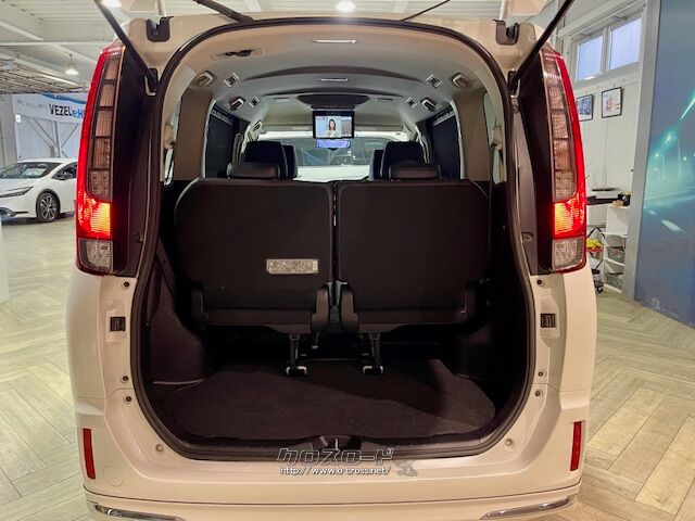 室内長×室内幅×室内高2930×1540×1400mm トヨタ エスクァイア