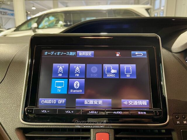 純正9型ナビ(CD/DVD/Bluetooth) トヨタ エスクァイア
