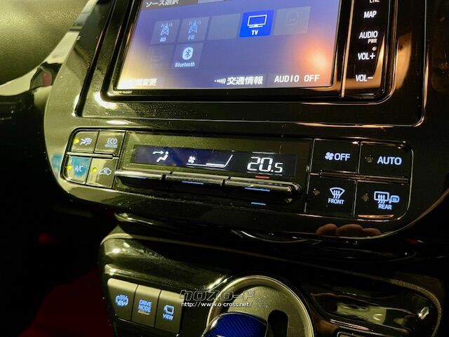 エアコンスイッチ トヨタ プリウスPHV