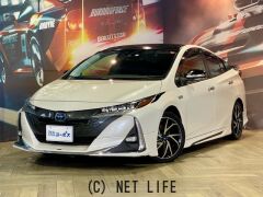 トヨタ プリウスPHV
