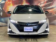 トヨタ プリウスPHV