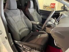 トヨタ プリウスPHV