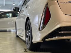 トヨタ プリウスPHV
