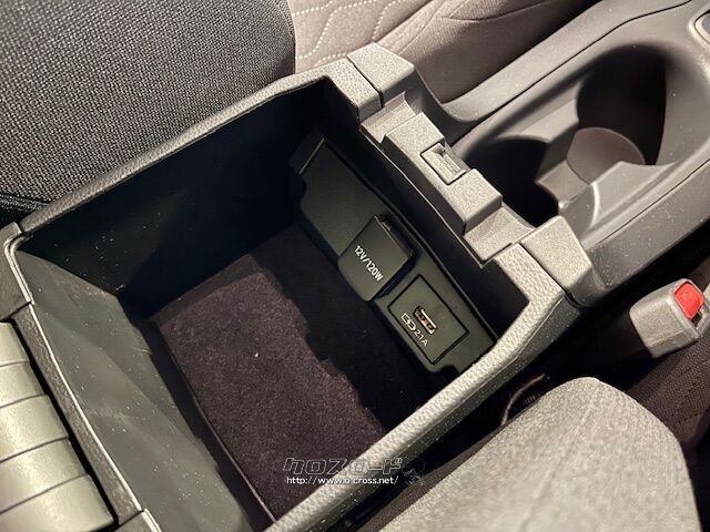 シガーソケット USB トヨタ カローラクロス