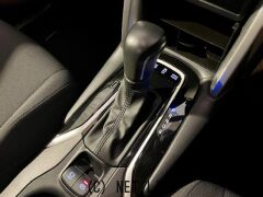 トヨタ カローラクロス