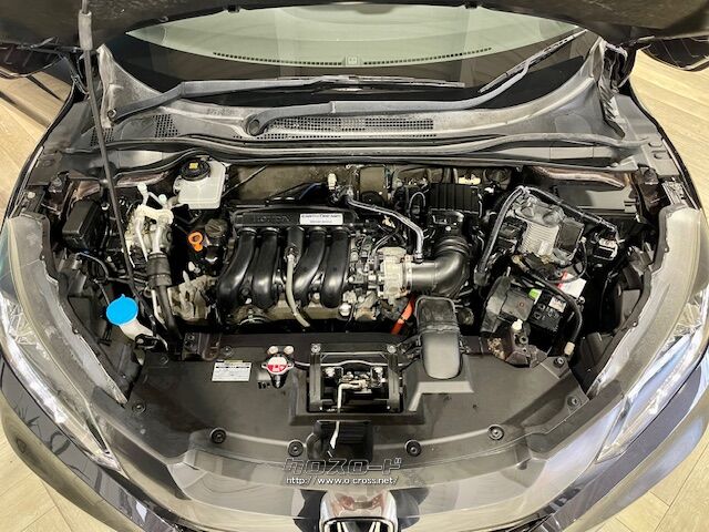 「お問合せはユーポス新都心店まで/098-860-8880お待ちしております」 ホンダ ヴェゼル