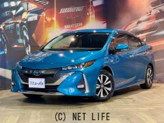 トヨタ プリウスPHV