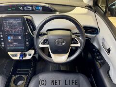 トヨタ プリウスPHV