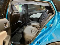 トヨタ プリウスPHV