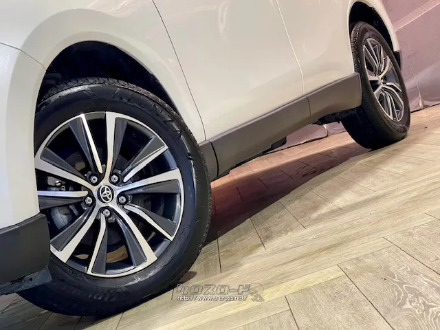 タイヤサイズ(前)225/60R18タイヤサイズ(後)225/60R18 トヨタ ハリアーハイブリッド