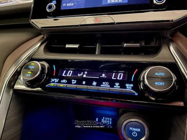 簡単操作のエアコンパネル トヨタ ハリアーハイブリッド