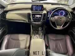 トヨタ クラウン