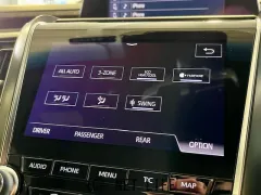 トヨタ クラウン