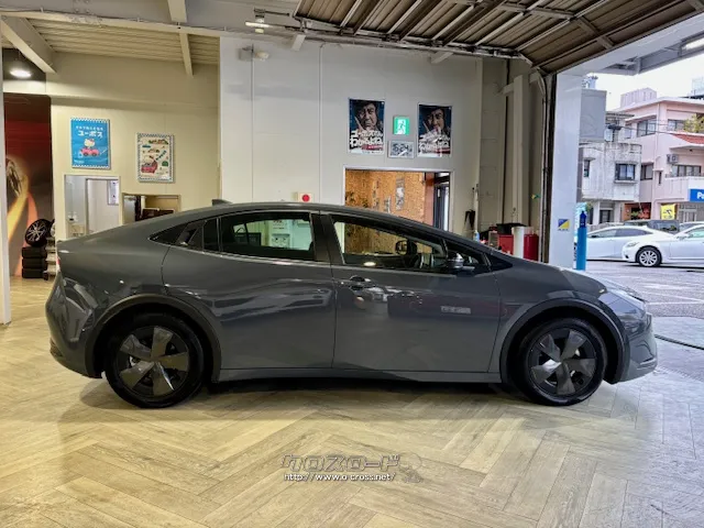 長く愛されるための「感性に響くエモーション」と「普遍的な美しさ」を表現 トヨタ プリウス