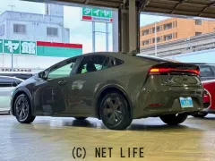 トヨタ プリウス