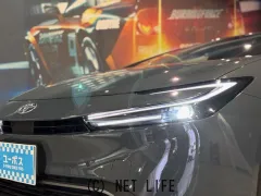 トヨタ プリウス