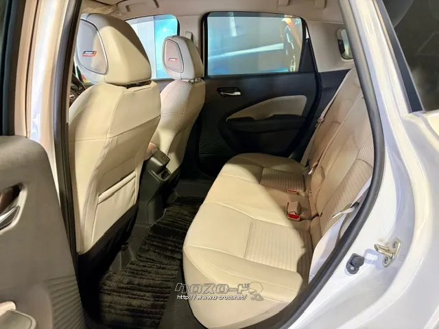後席も広々とした空間 日産 ノートオーラ