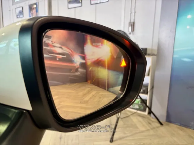 視角のカバーをしてくれるブラインドスポットモニター 日産 ノートオーラ