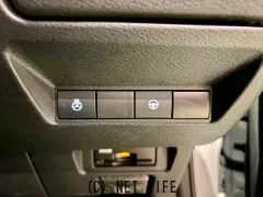 日産 ノートオーラ