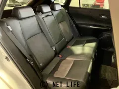 トヨタ ハリアーハイブリッド