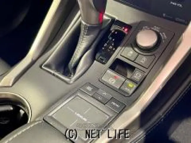 お車のことなら何でもご相談下さい!お問合せはユーポス那覇新都心店へ! レクサス NX