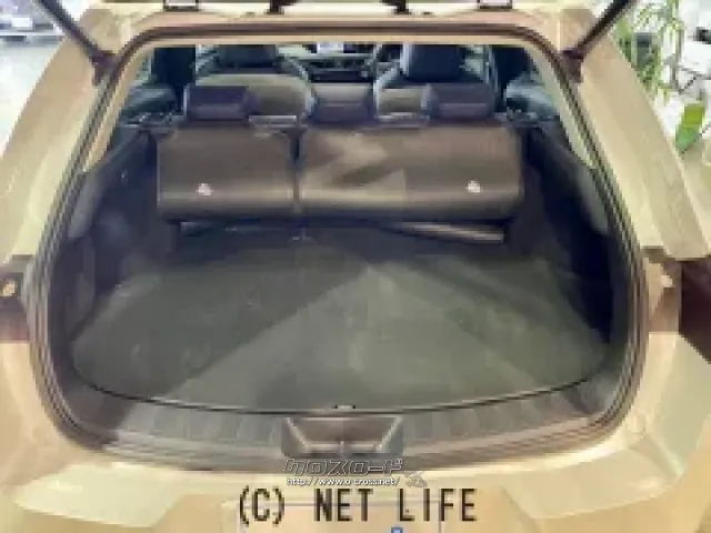 日常的な買い物なら必要十分なラゲッジスペースです。 レクサス UX