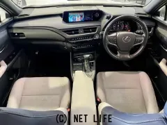 レクサス UX