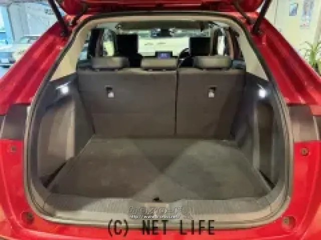 荷室も広々空間です。 ホンダ ヴェゼル