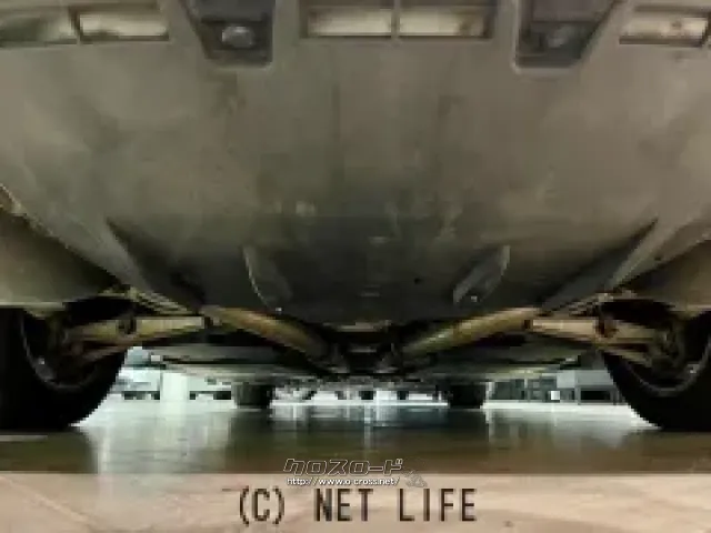 「お問合せはユーポス新都心店まで/098-860-8880お待ちしております」 レクサス LS