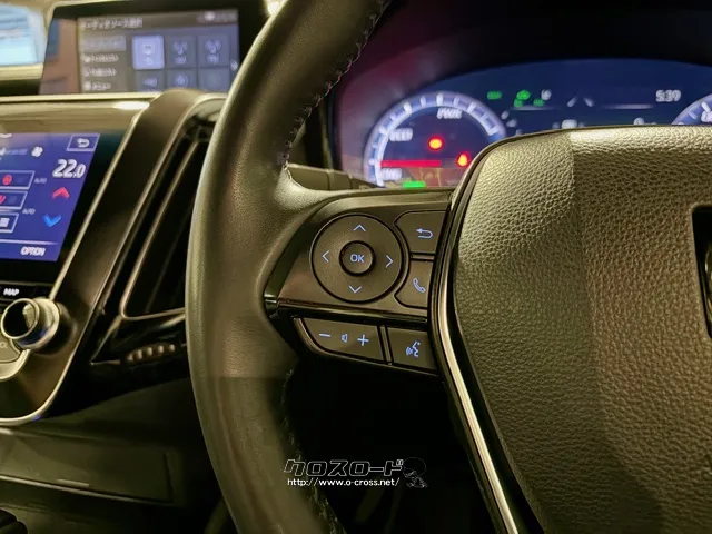 ハンドルを握ったままオーディオ操作が可能です。 トヨタ クラウン