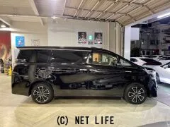 トヨタ ヴェルファイアハイブリッド