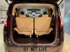 トヨタ ヴェルファイアハイブリッド