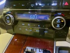 トヨタ ヴェルファイアハイブリッド