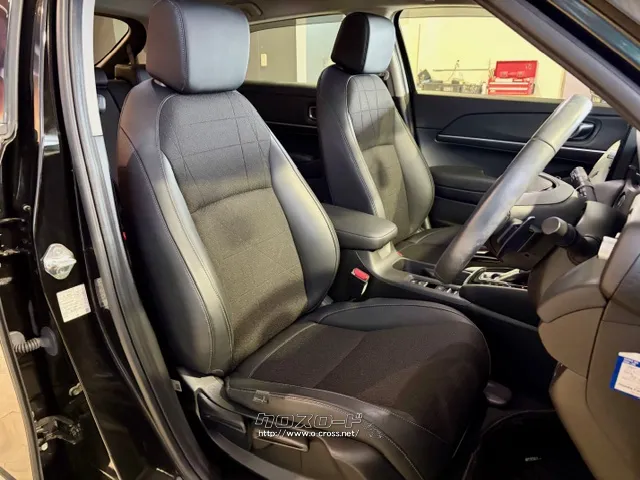 座高調整ができますので様々な方に運転しやすいシートです。 ホンダ ヴェゼル