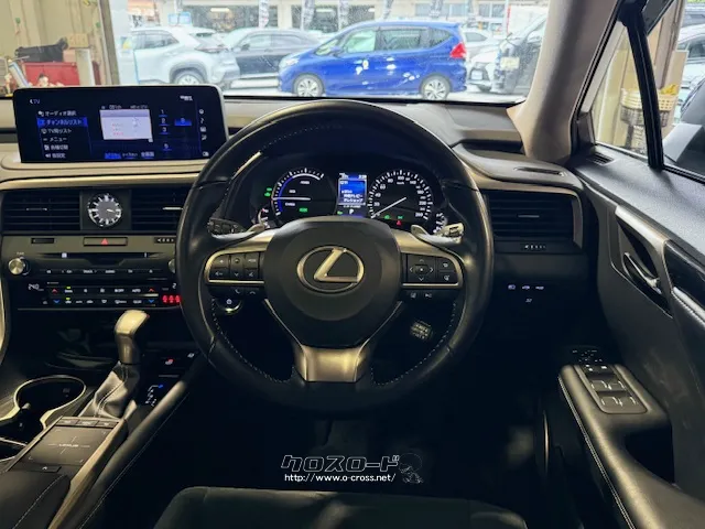 ブラックで統一された内装 レクサス RX