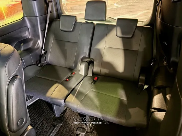 サードシートもゆったり座れます トヨタ エスクァイア