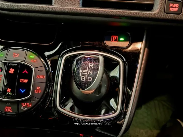 トランスミッションCVT(無段変速車) トヨタ エスクァイア