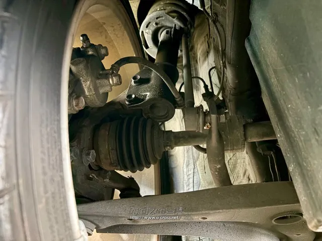 「お問合せはユーポス新都心店まで/098-860-8880お待ちしております」 スズキ スイフト