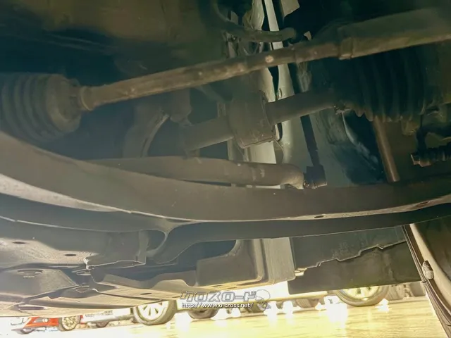 「お問合せはユーポス新都心店まで/098-860-8880お待ちしております」 スズキ スイフト