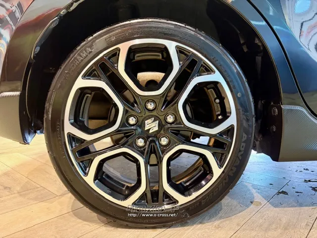 「お問合せはユーポス新都心店まで/098-860-8880お待ちしております」 スズキ スイフト