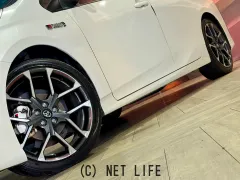 トヨタ プリウスPHV